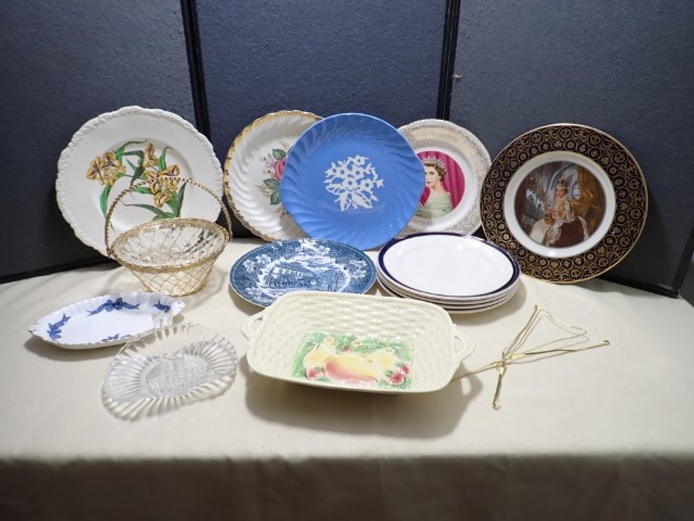 Royal Winton, Royal Albert & More