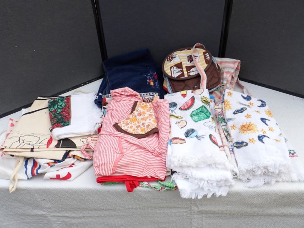 Kitchen Linens