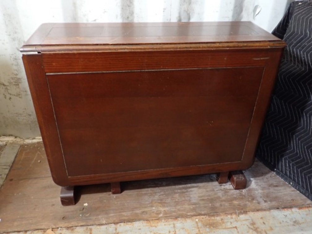 Gate-leg Table