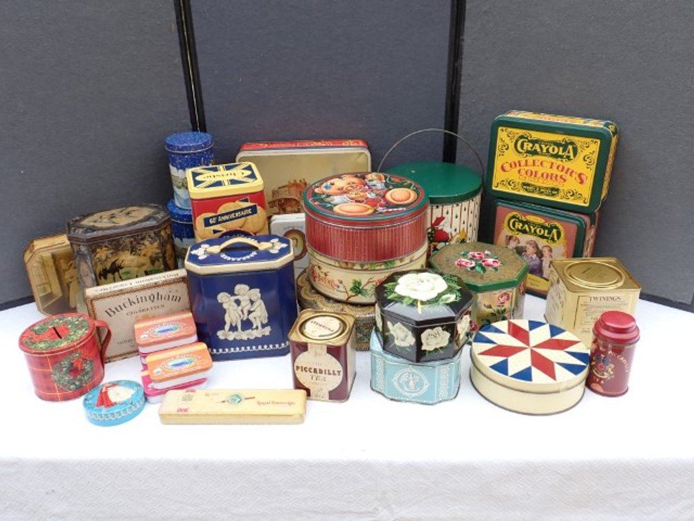 Great Tin Collection