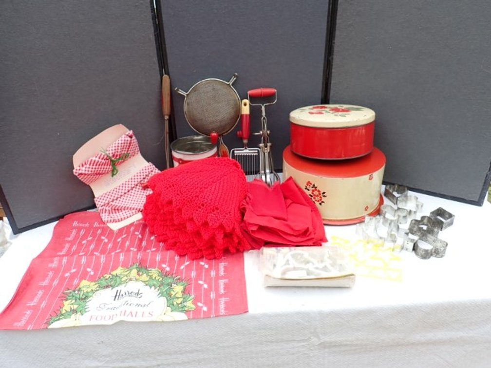 Red Retro Kitchen