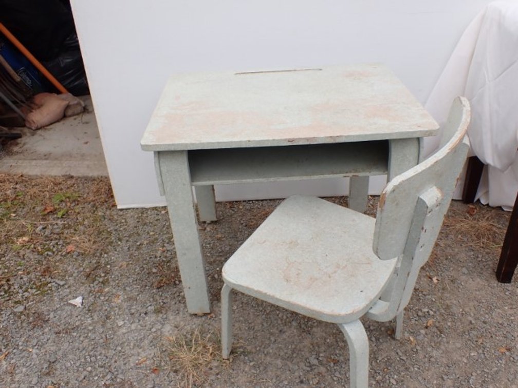 Child's Desk and Chair