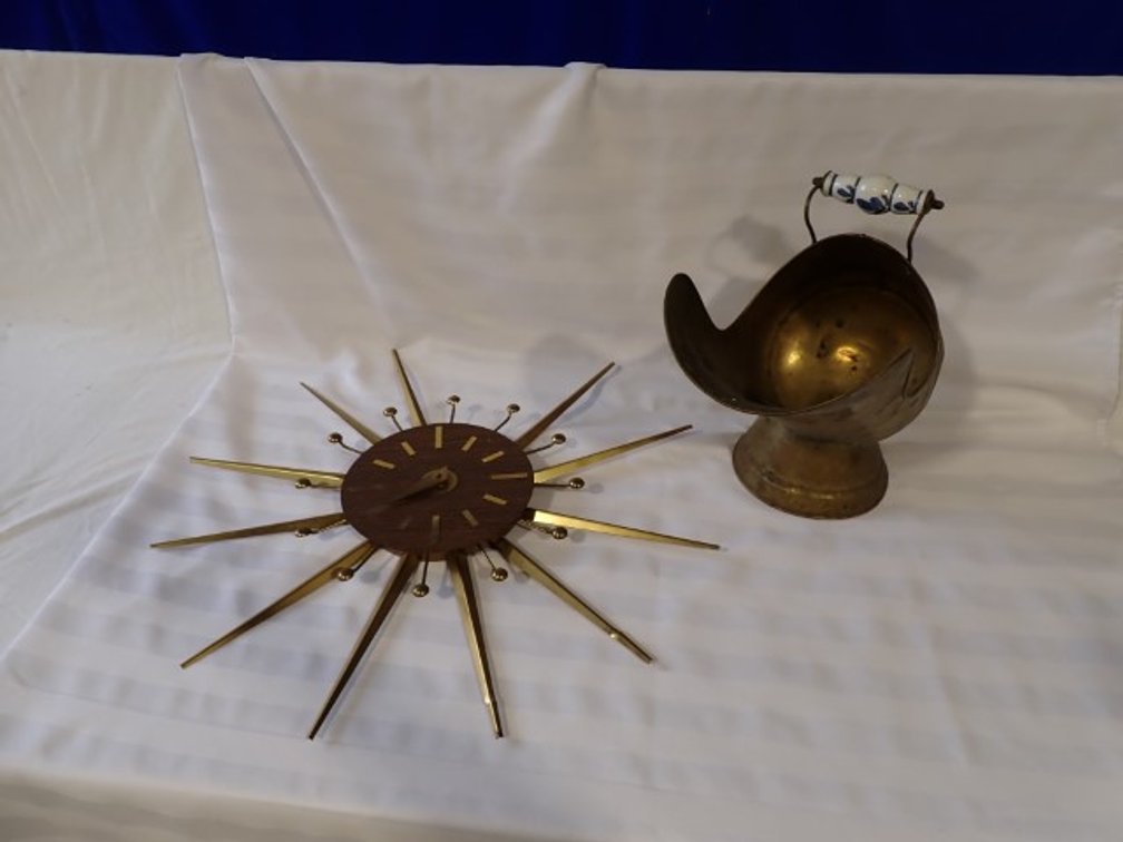 Sunburst Clock & Skuttle