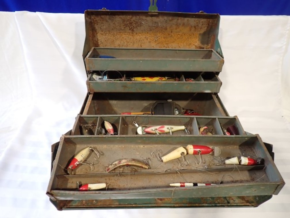 Tackle Box & Lures