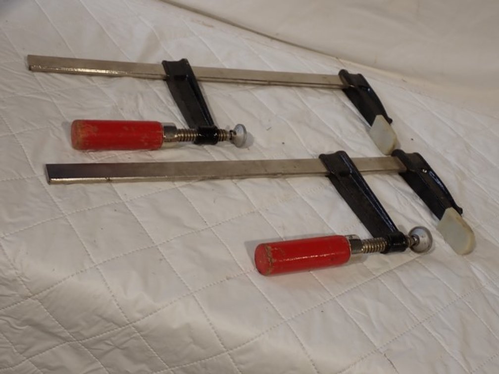 2 Bar Clamps