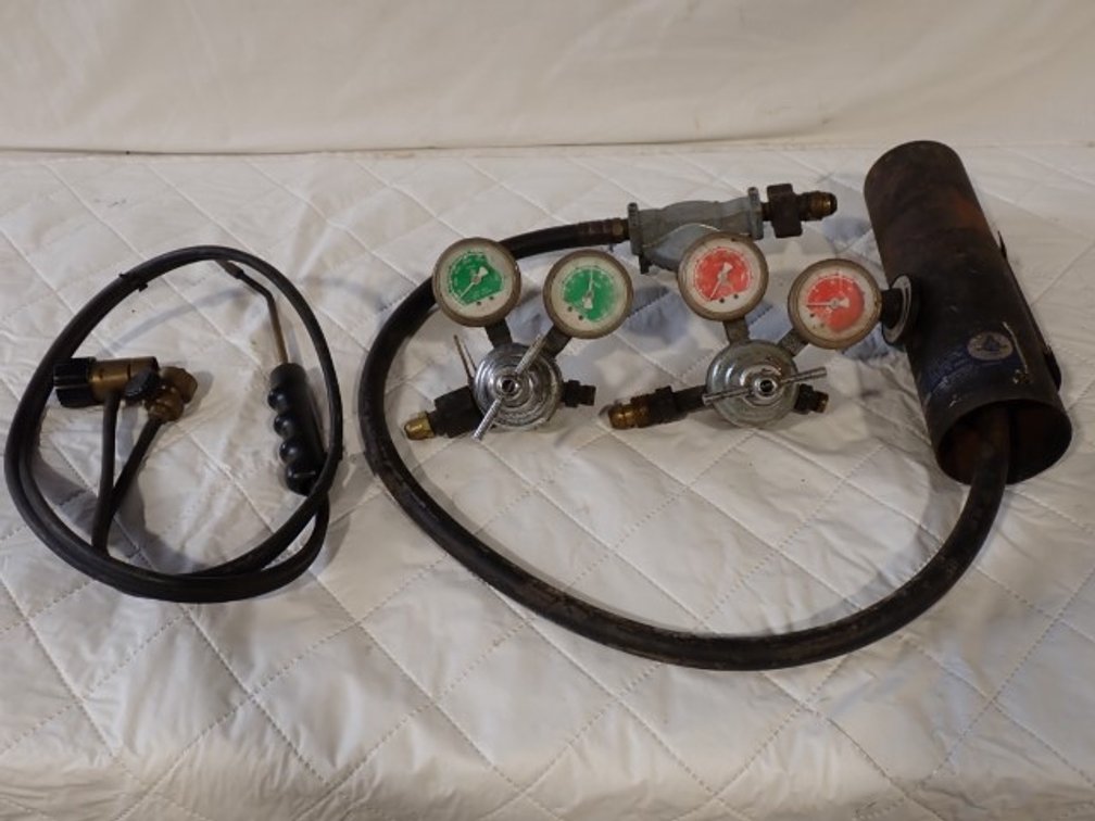 Gauges & More