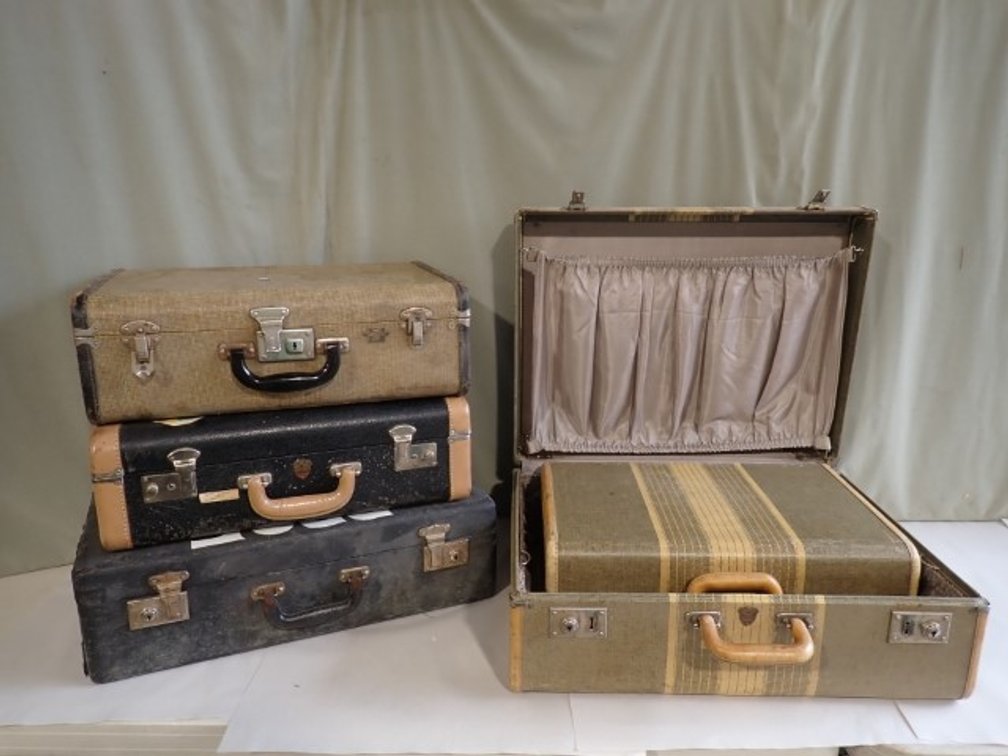 Hard-Shell Travel Suitcase Collection