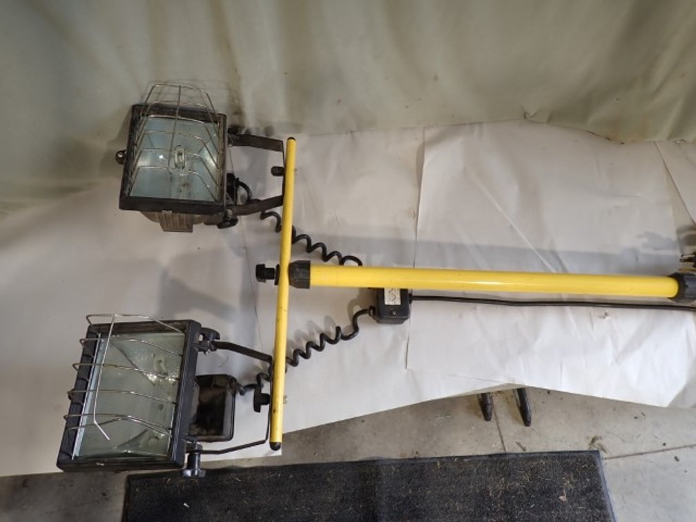 Twin-Head Work Light