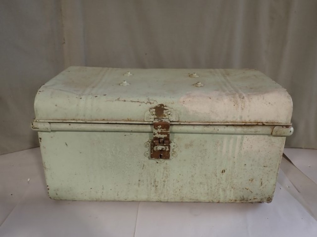 Metal Storage Trunk