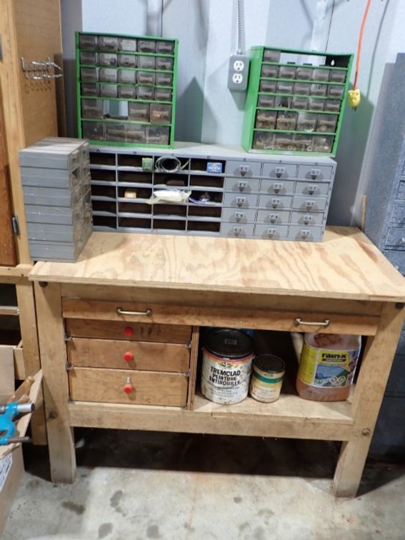 Shop Bench & Contents