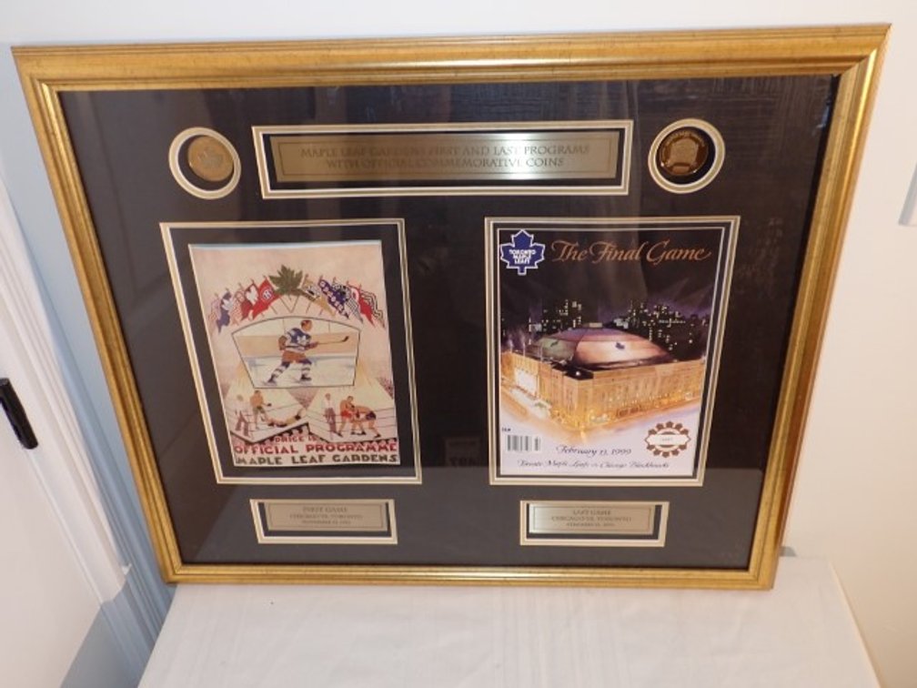 Maple Leafs Commemorative Plaque