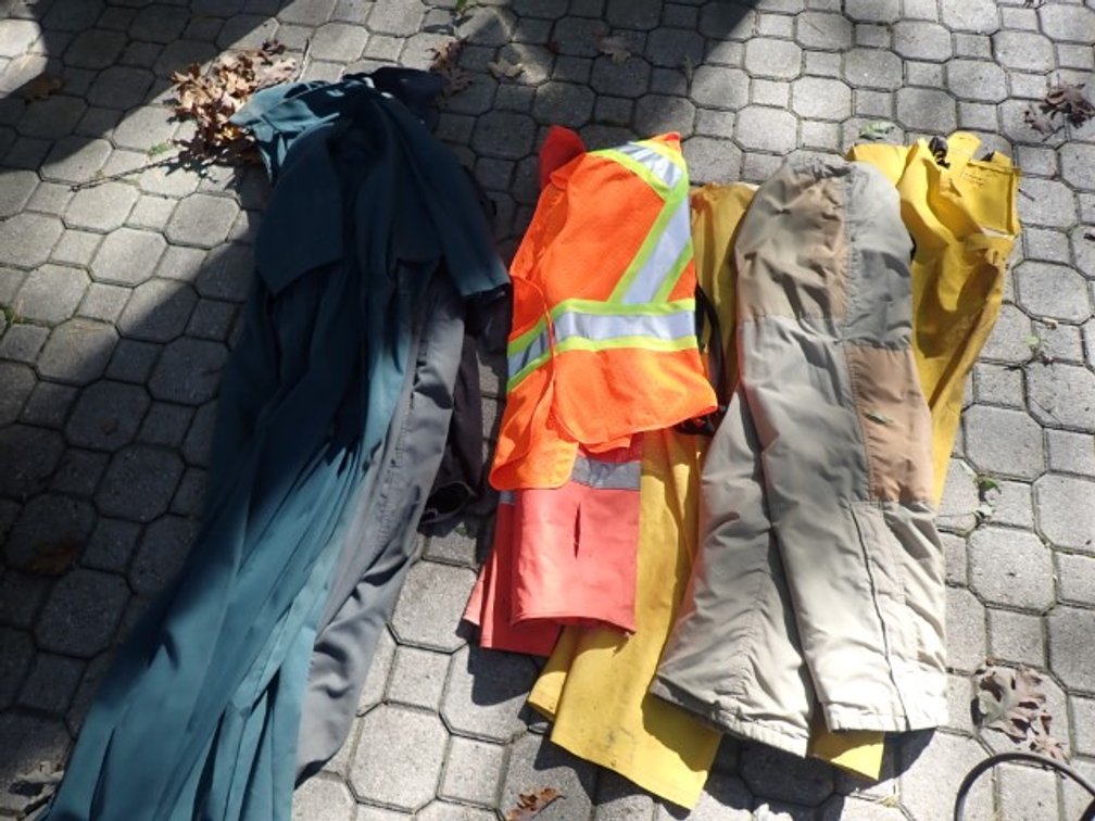 Coveralls / Rain Gear / High Visibility wear