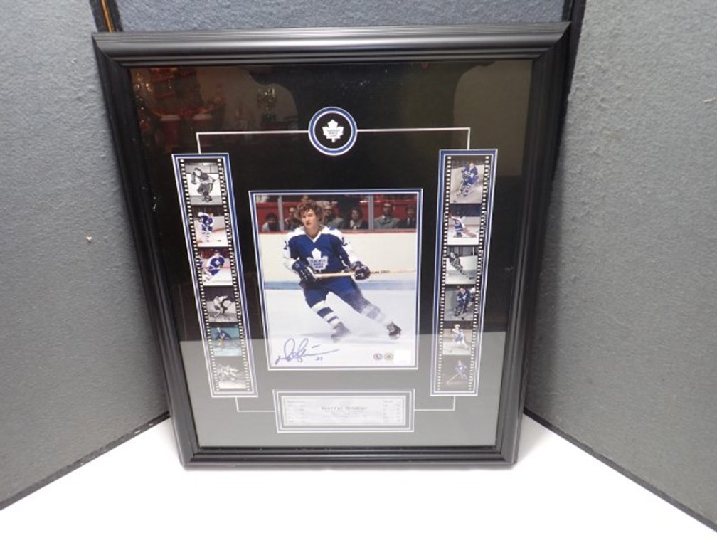 Darryl Sittler: Autographed