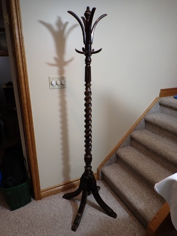 Wood Coat Rack/Tree