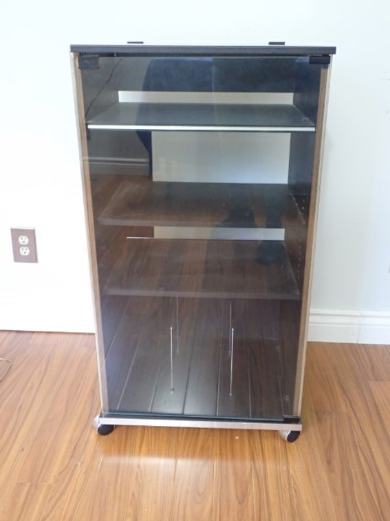 Stereo Cabinet/Stereo Rack