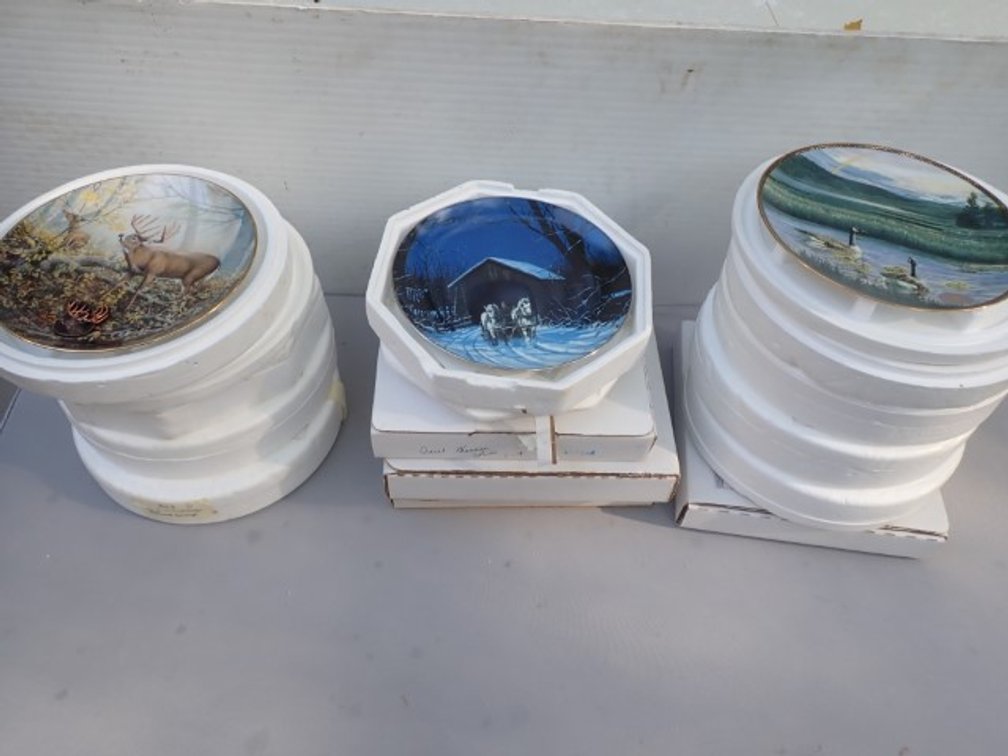 Bradford Exchange Collector Plates