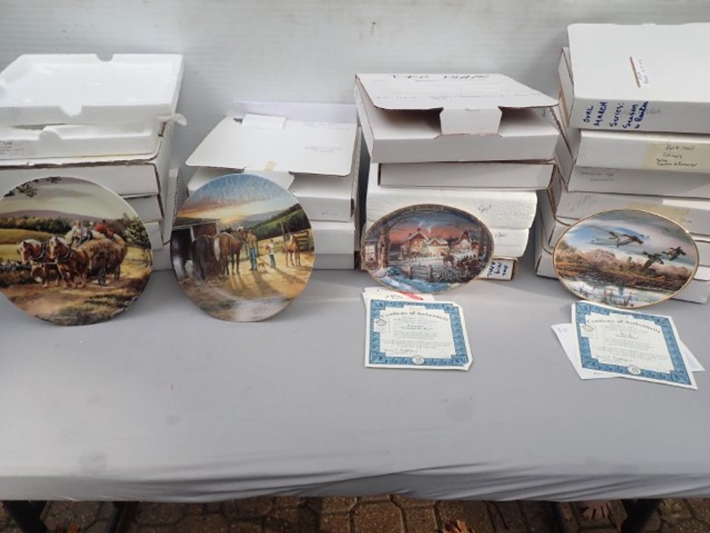 Bradford Exchange Complete Sets of Collector Plates
