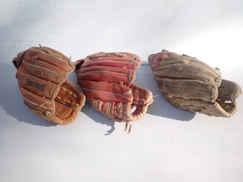Youth & Child Baseball Gloves
