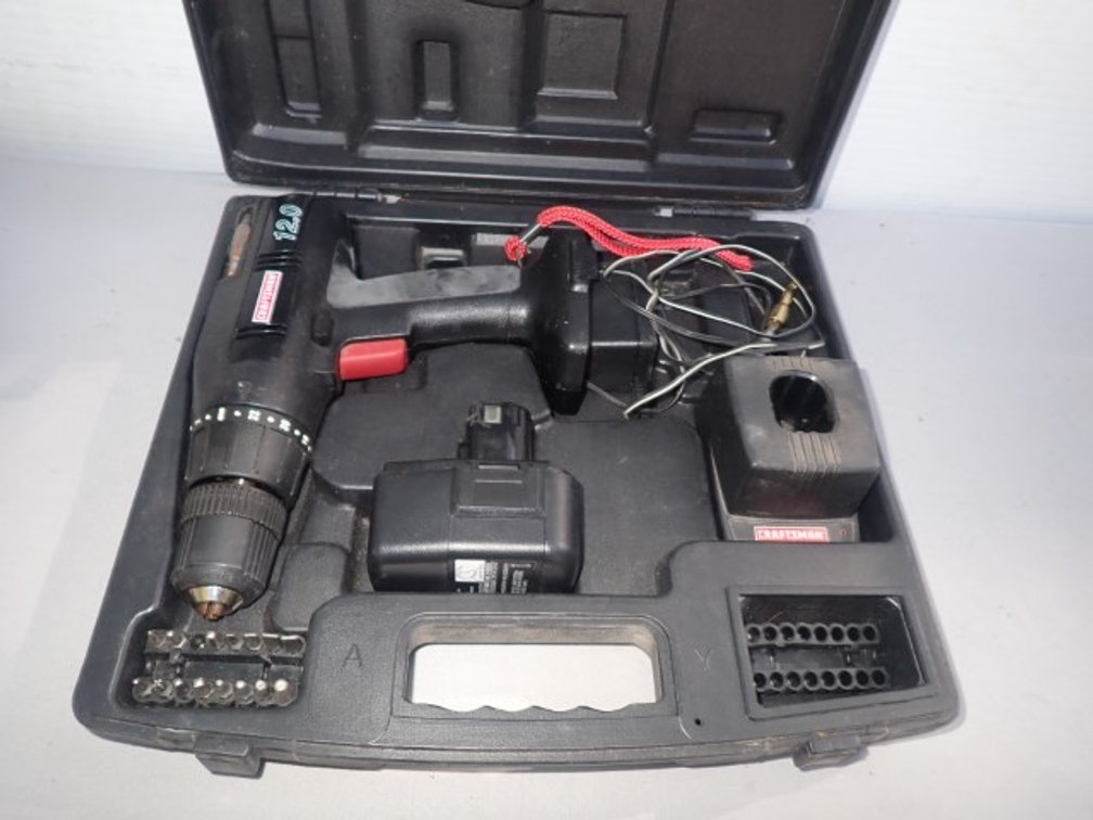 Cordless Drill-Driver - Craftsman
