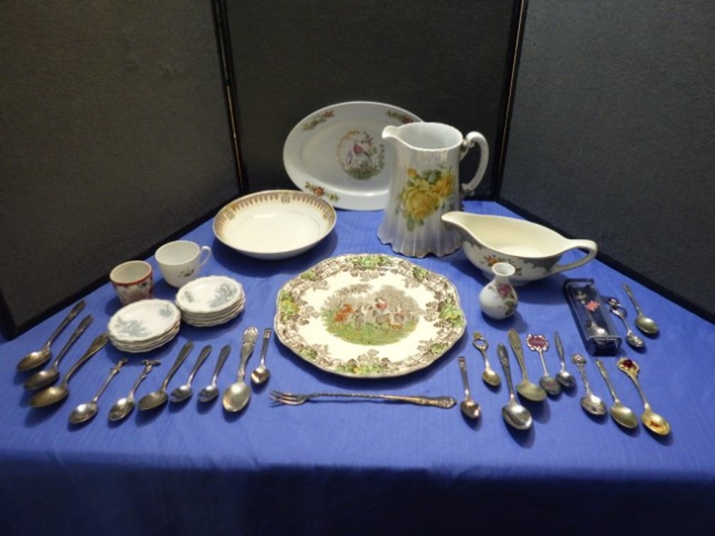 Porcelain Tableware Collection