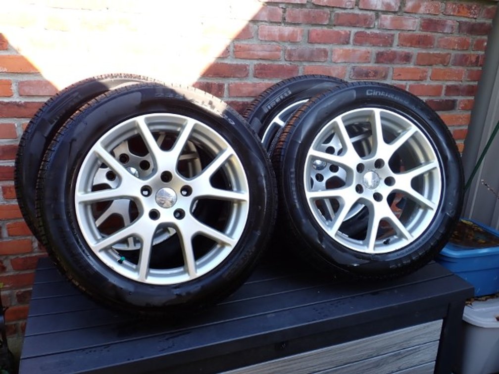 Pirelli tires