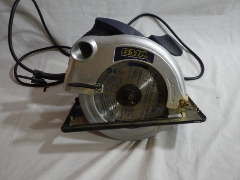GMC Circular Saw