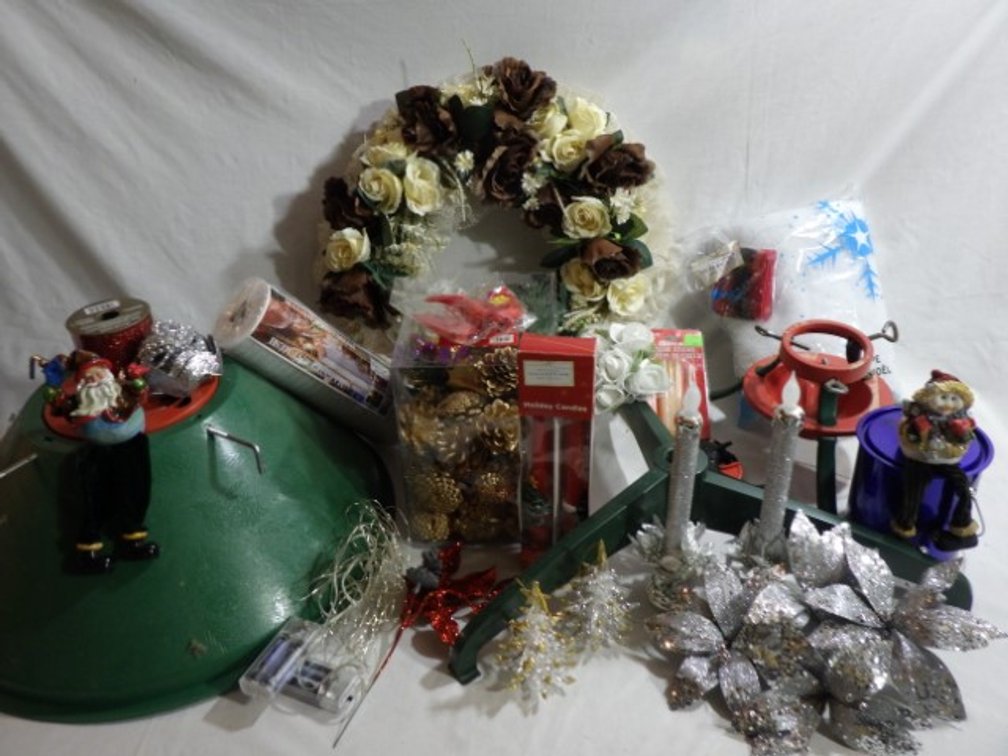 Christmas Tree Stands & Decorations
