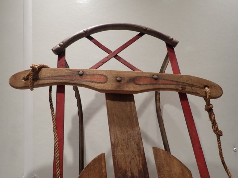 Streamliner Wooden Sled