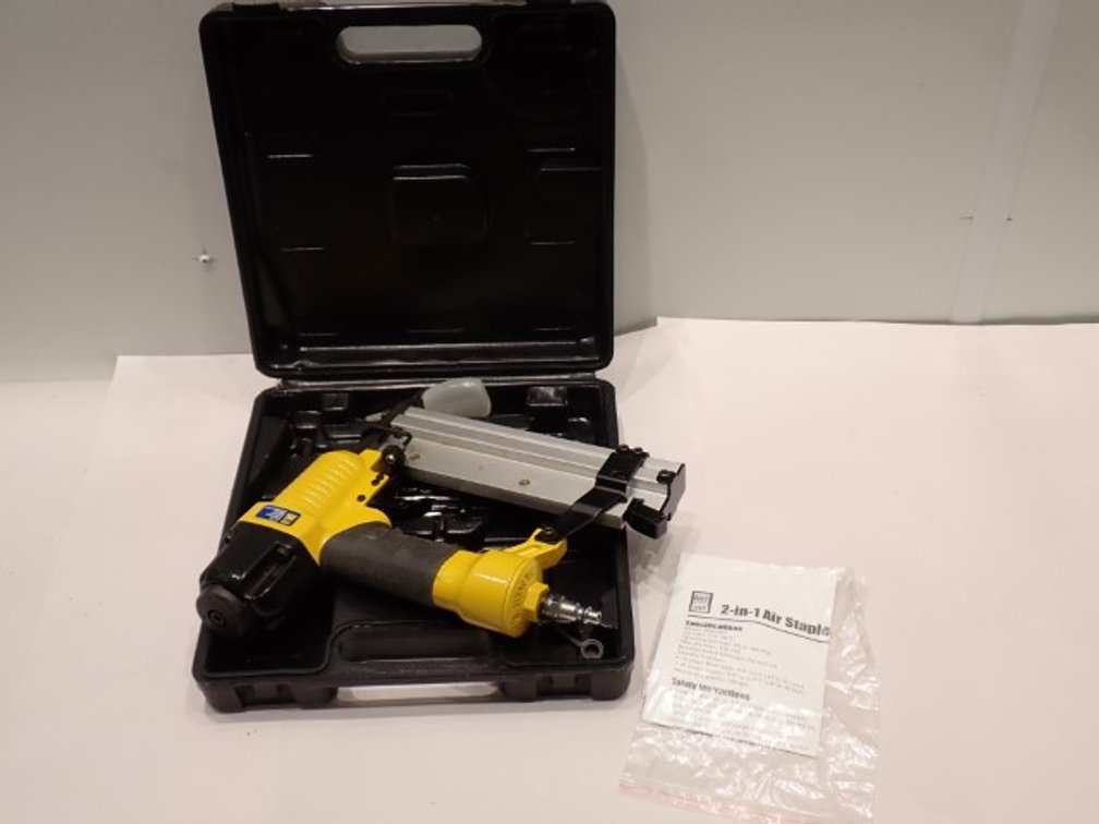 Power Fist 2-in-1 Stapler