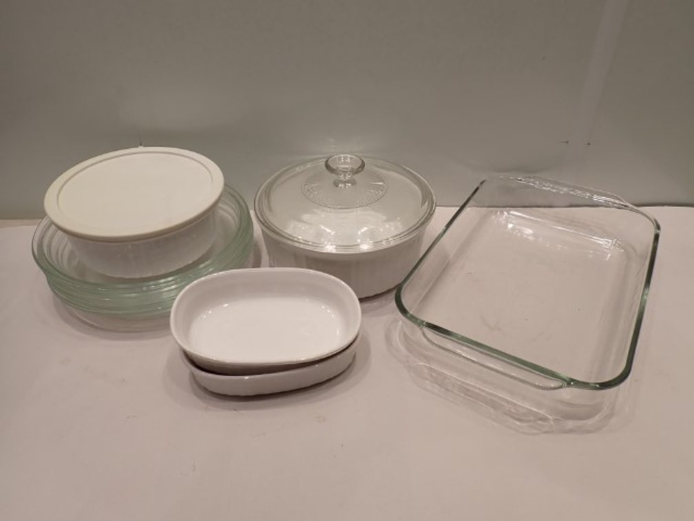 Pyrex & Corning