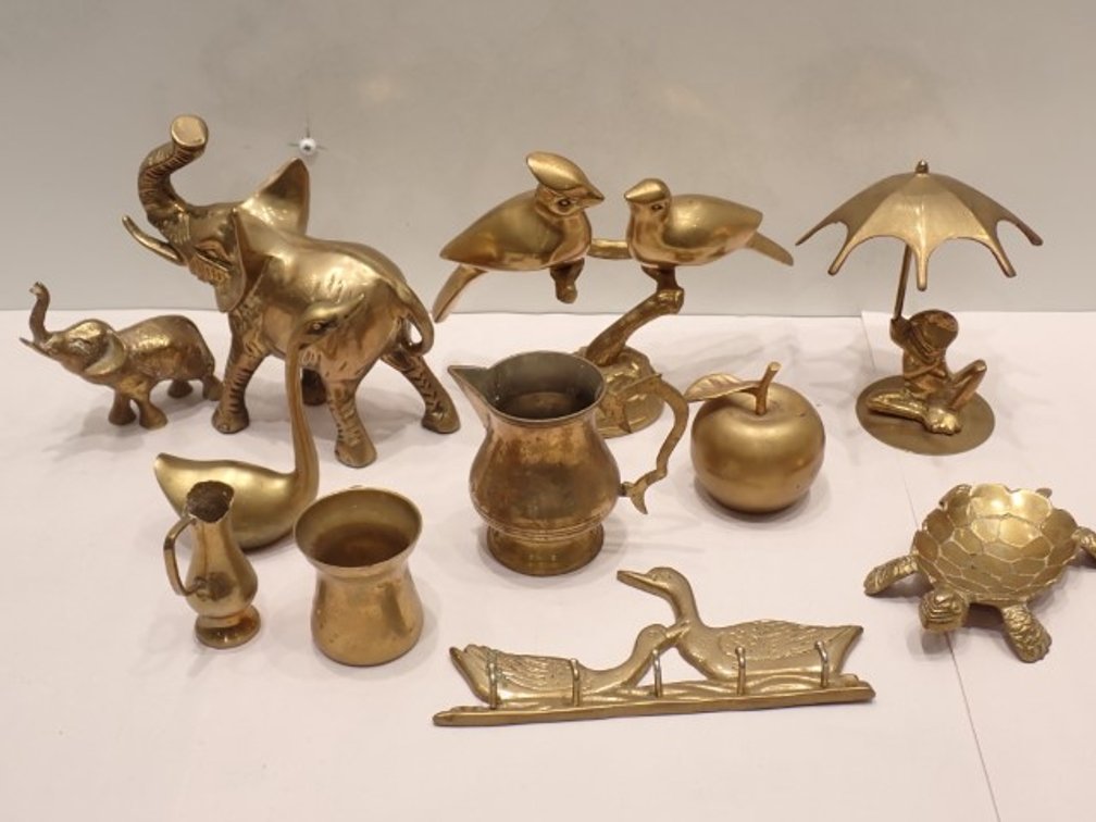 Brass: Apple, Elephant Plus