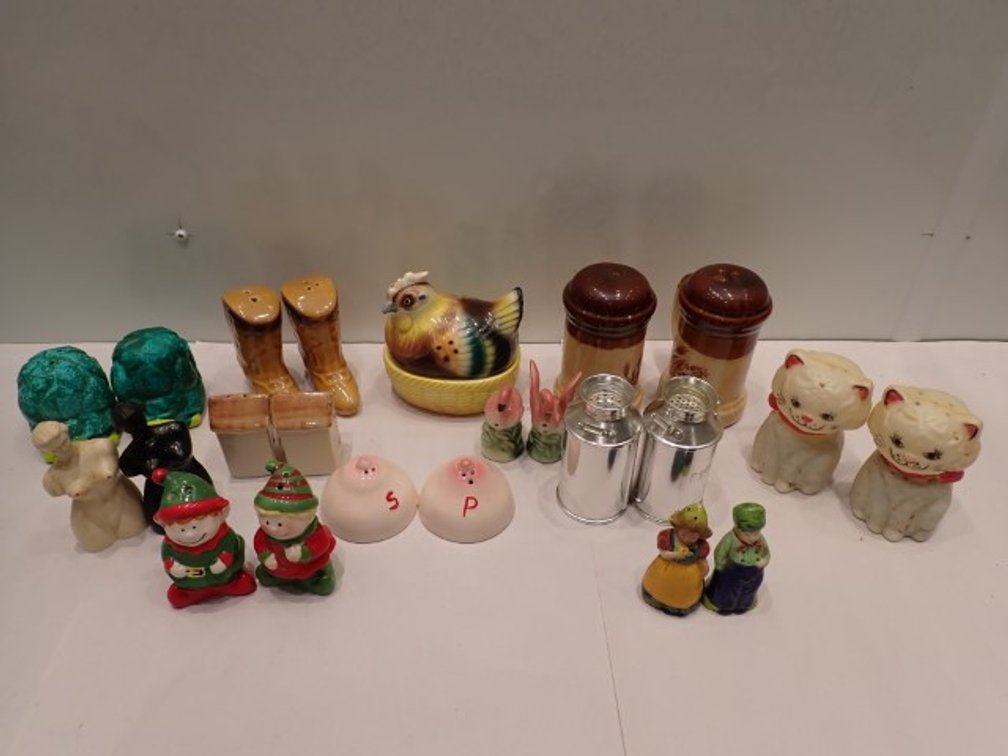 Salt & Pepper Collection No. 1