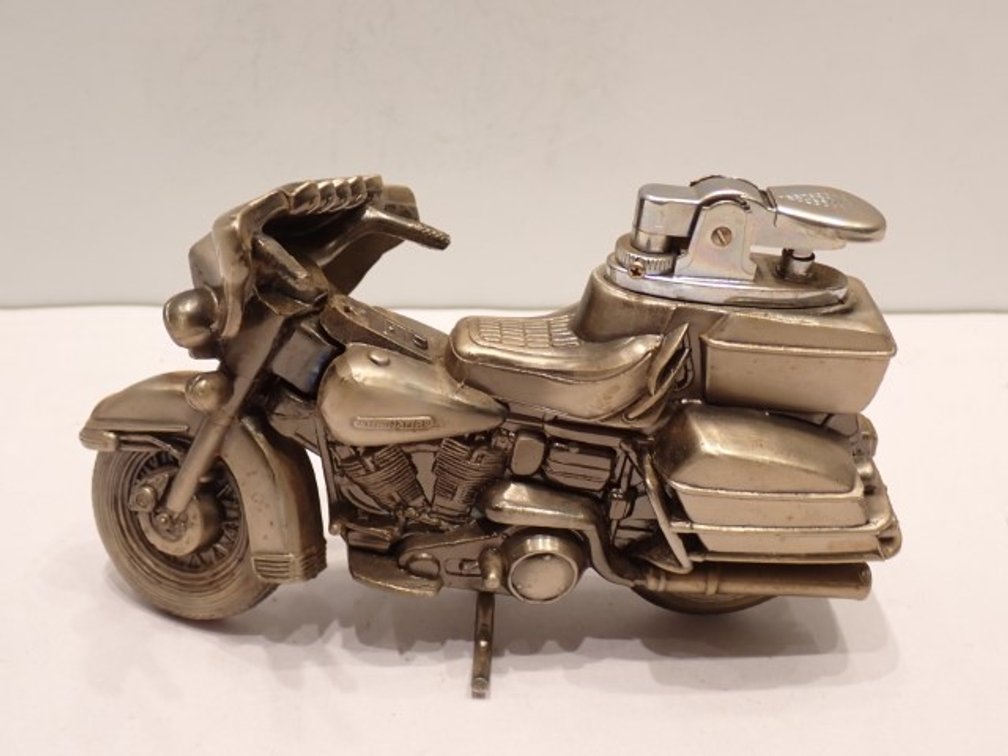 Motorcycle Lighter