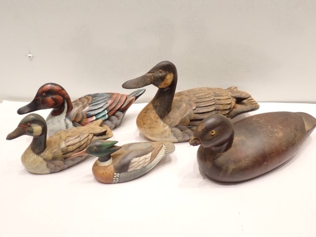 5 Wooden Ducks