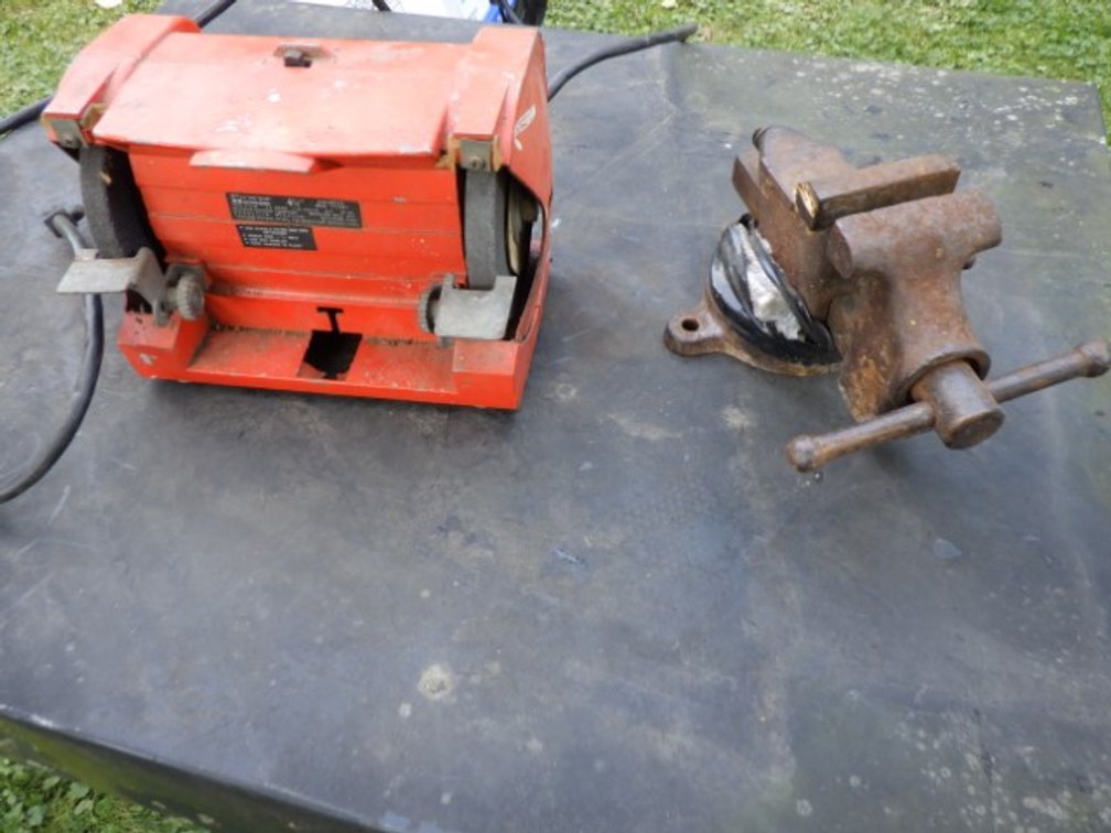 Grinder & Vice