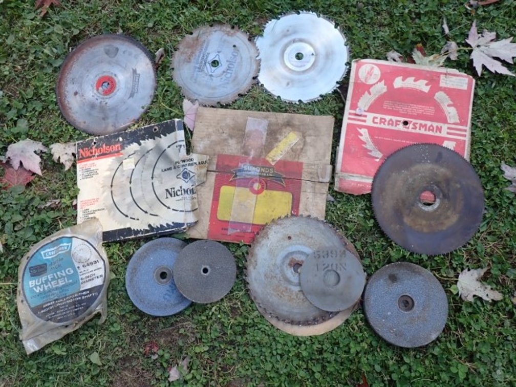 Multiple Saw Blades