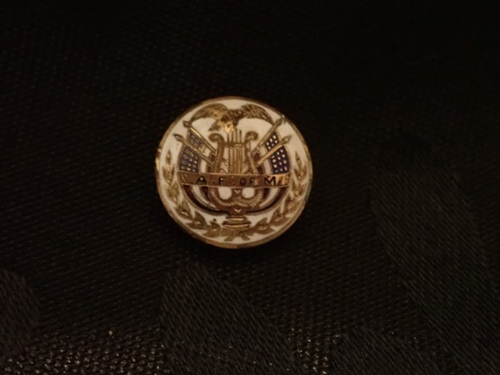 American Enamel Porcelain Button American Federation of Musicians
