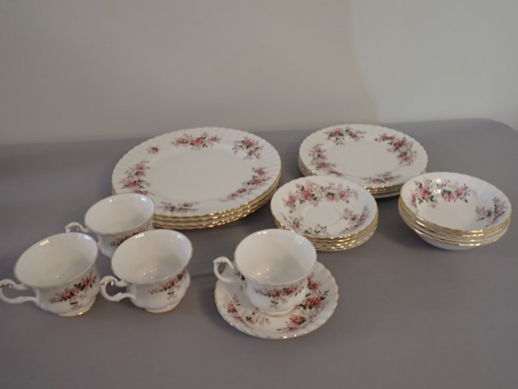 Royal Albert Dinnerware