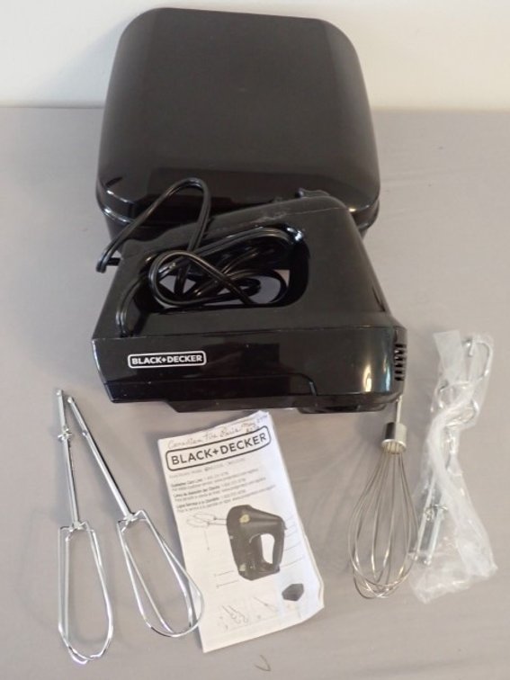 Black & Decker Electric Hand Mixer
