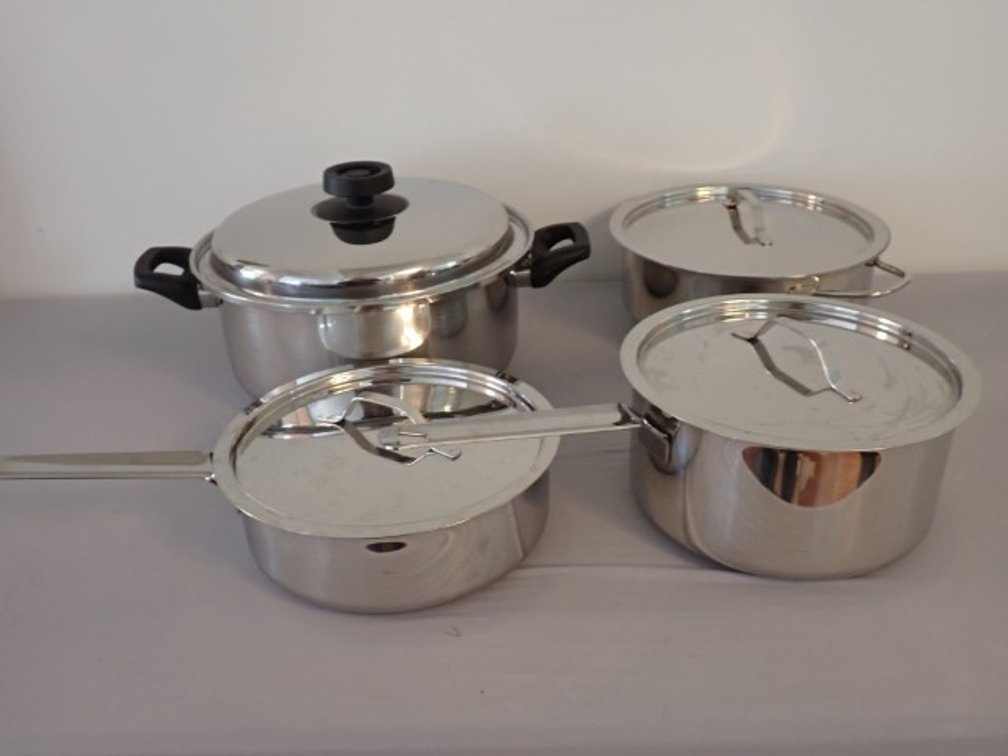 Stainless Steel Pots With Lids