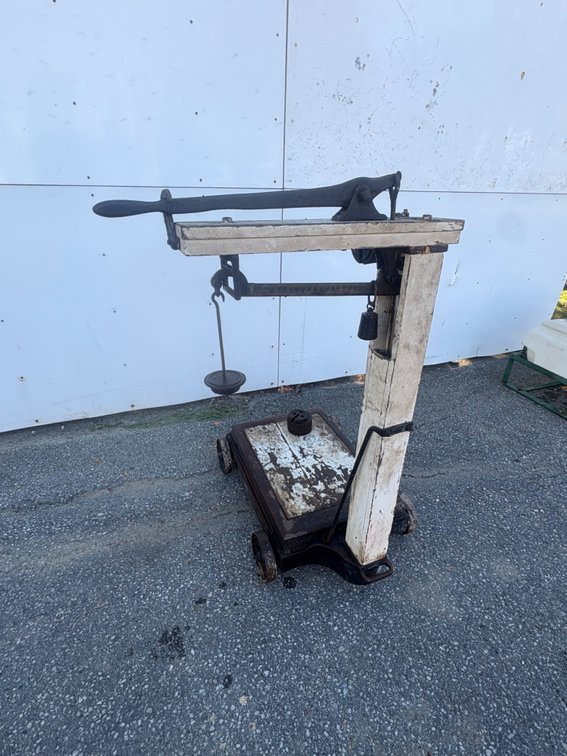 Gurneys & Ware platform scale