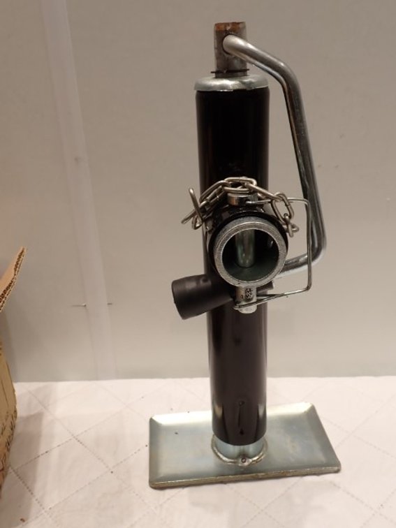 NEW Trailer Jack