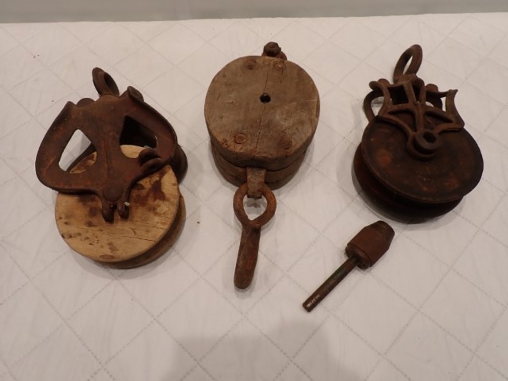 Wooden & Cast-Iron Pulleys