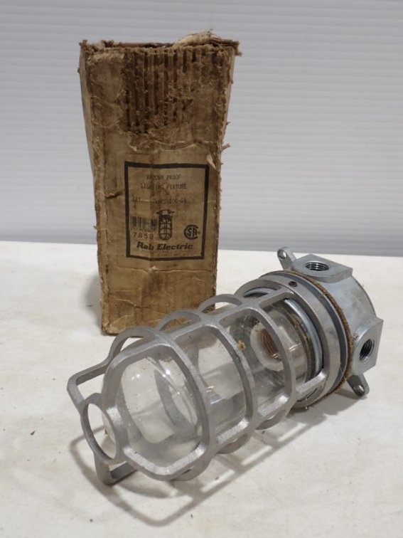 Vapour Proof Lighting Fixture