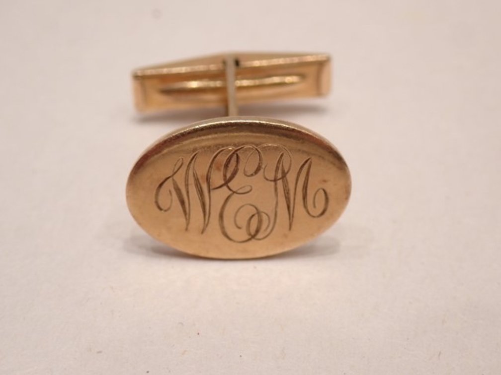 10K Yellow Gold Cuff Link