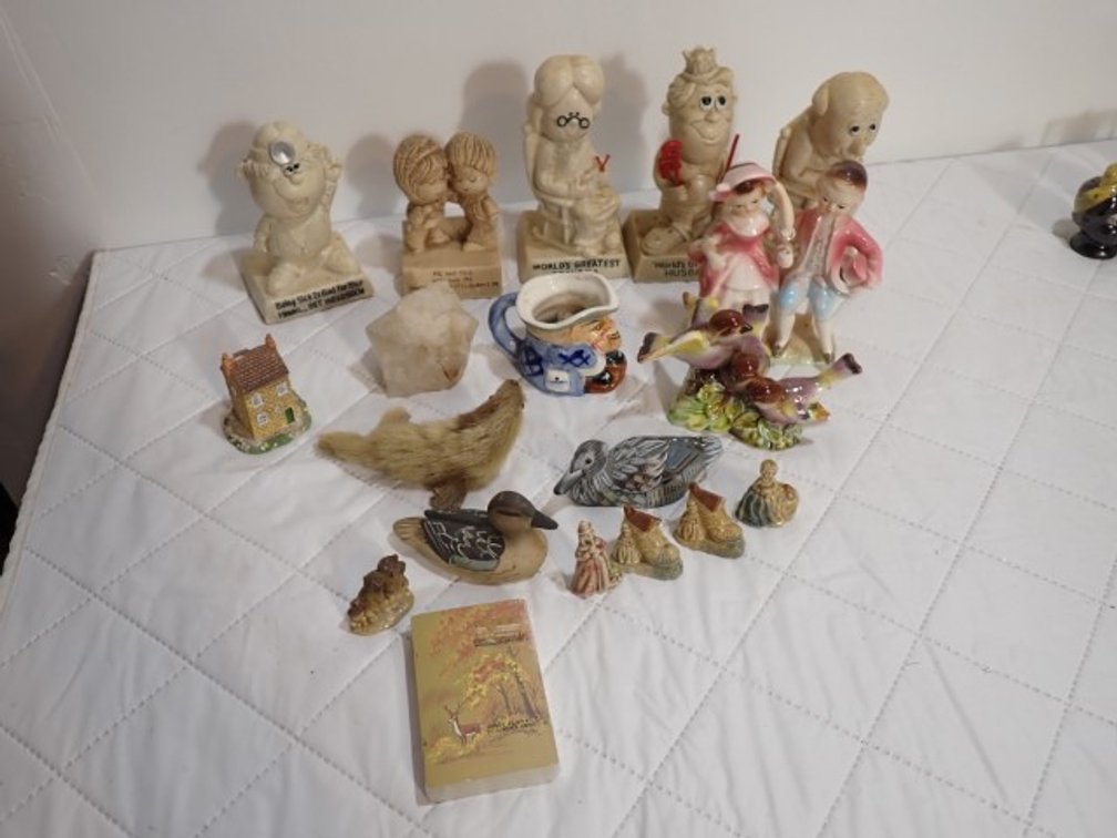 1970s Russ Berrie & Wallace Berrie Figurines +