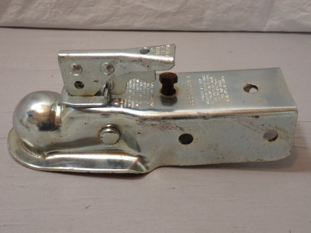 Straight Tongue Trailer Coupler
