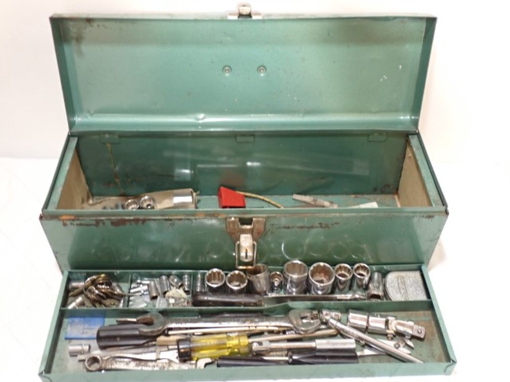 Metal Tool Box With Contents
