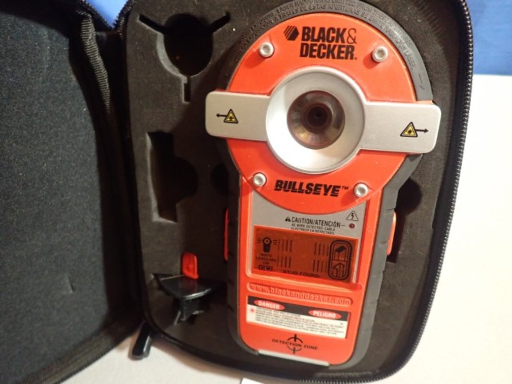Black and Decker Bullseye Auto Leveling Laser Level