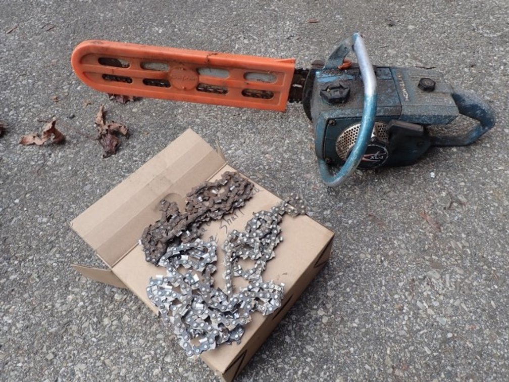 Homelite Chainsaw